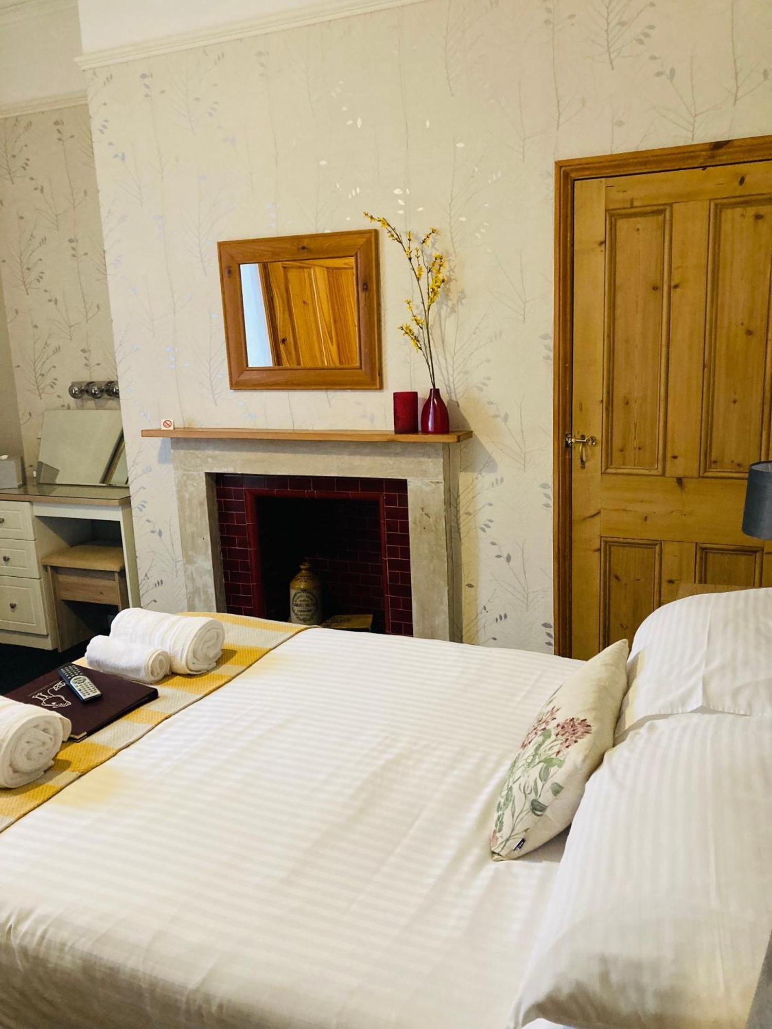 The Pathway Guesthouse Whitby Esterno foto